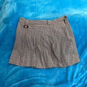 Dickies Gray Plaid Mini Skirt